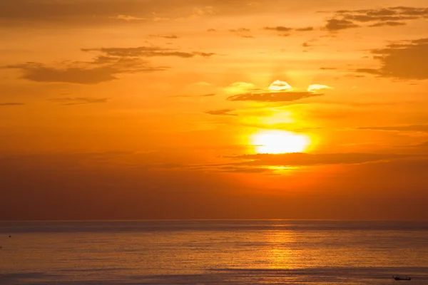 Θαλασσογραφία όμορφο ηλιοβασίλεμα — Stock fotografie