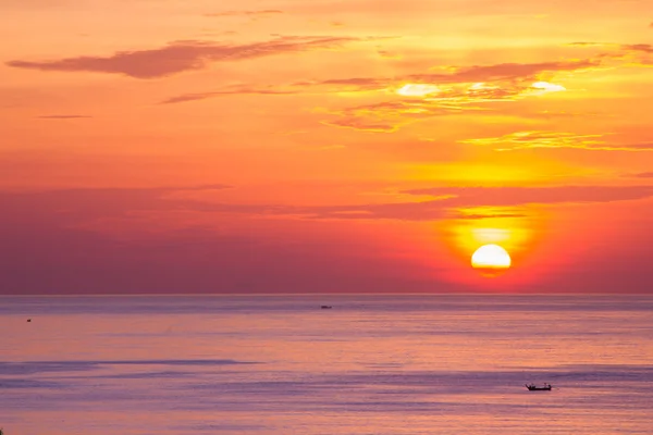 Θαλασσογραφία όμορφο ηλιοβασίλεμα — Stock fotografie