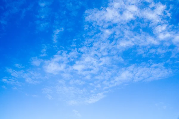 Nuages blancs — Photo