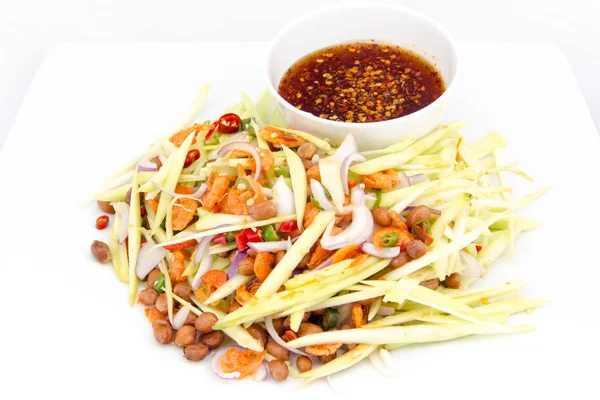 Salada de manga picante tailandesa — Fotografia de Stock