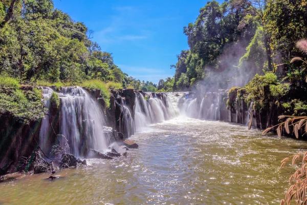 Tad Pha Suam waterfall — Stock Photo, Image