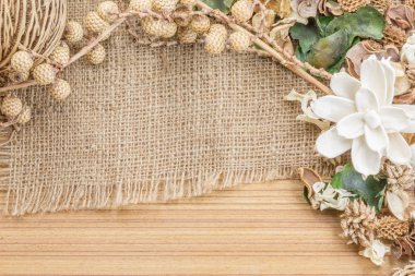 potpuri, Kuru çiçekli çerçeve