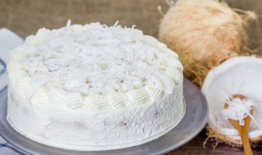 coconut cream cake clipart