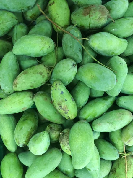 Green mango — Stock Photo, Image