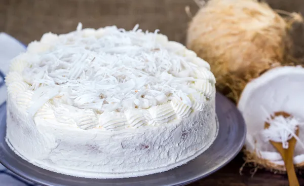 Bolo de coco — Fotografia de Stock