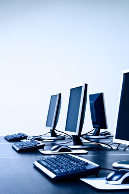 Bu bilgisayarların office