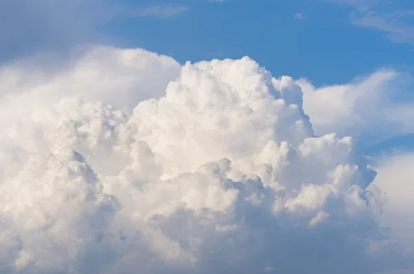 Big cloud — Stock Photo, Image