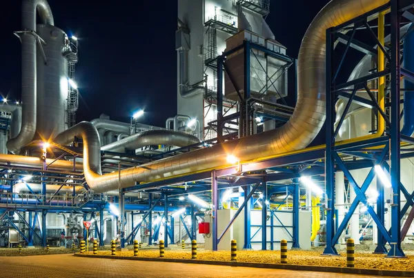 Piping system in industrial plant — Stock Photo, Image