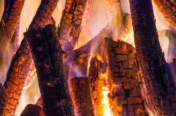 Заготівля дрів спалювання — стокове фото