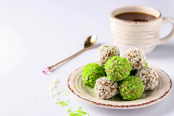 Bolas Energéticas Frutos Secos Avena Frutas Secas Espolvoreadas Con Copos — Foto de Stock