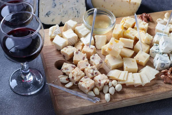 Elite Käse Mit Trüffel Dor Blue Brie Parmesan Und Einer — Stockfoto