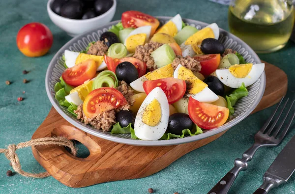 French Salad Nicoise Canned Tuna Boiled Potatoes Egg Black Olives —  Fotos de Stock