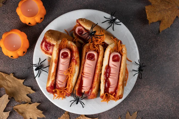 Mâncare Tematică Pentru Petrecerea Halloween Hot Dog Degete Cârnați Sângeroase — Fotografie, imagine de stoc