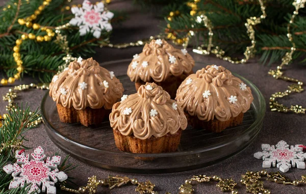 Festive Homemade Cupcakes Condensed Milk Cream Brown Table — Stock Photo, Image