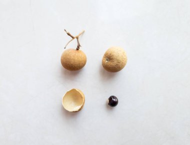 Longan meyve düzlüğü kompozisyonu