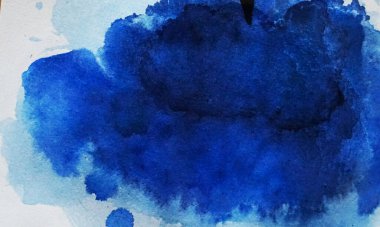 Arka plan ve duvar kağıtları için çok güzel ve estetik mavi soyut bir suluboya resim.