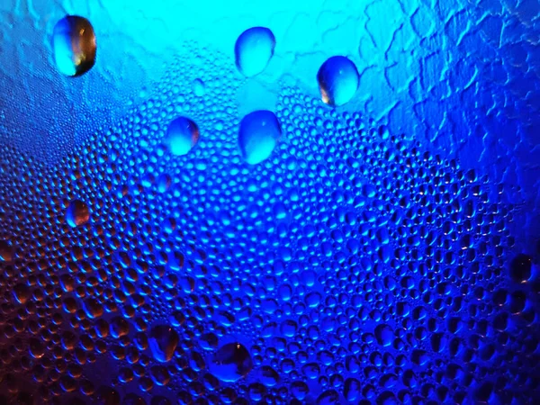 Orvalho Vidro Frio Com Uma Gradação Azul Vermelho Fotografia Macro — Fotografia de Stock