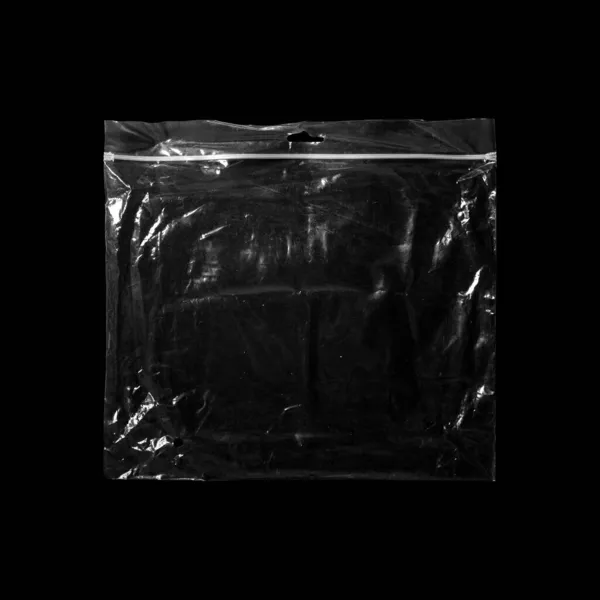 Een Doorzichtige Plastic Zak Geïsoleerd Zwarte Achtergrond Leeg Leeg Plastic — Stockfoto