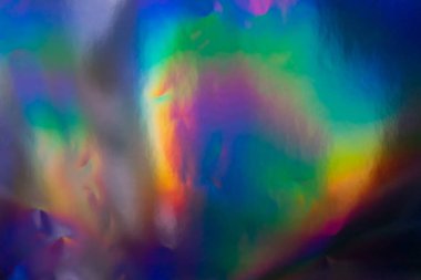 Renkli holografik arka plan. Doku için modern gökkuşağı folyosu, kapak, duvar kağıdı, baskı, dereotu. Koyu fütüristik bulanık hologram ve soyut eğim renkleri. 