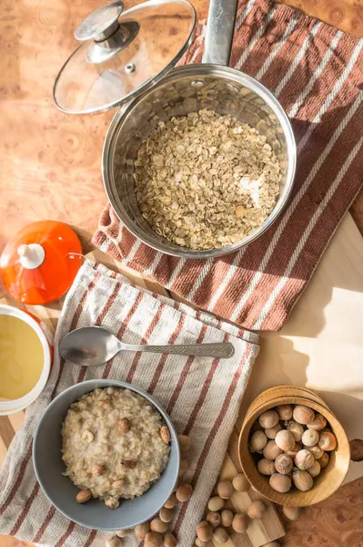 Healthy Dietary Nutritious Oatmeal Delicious Homemade Honey Hazelnuts Gray Plate — Stock Photo, Image