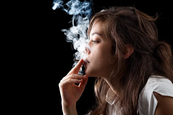 Smoking Woman — Stock Photo, Image