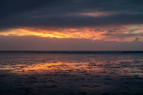 Waddenzee Buesum Bij Zonsondergang Reflecterend Het Natte Zand Duitsland — Stockfoto