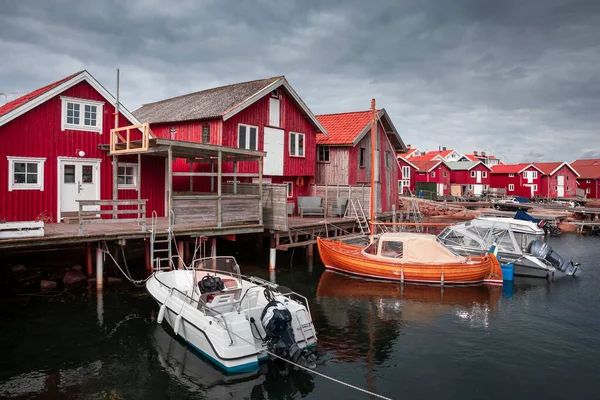Bay Red Boathouses Boats Smoegen West Coast Sweden — стокове фото