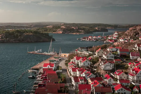 Coast Village Fjaellbacka Vetteberget Mountain Day Sun Blue Sky West — стокове фото