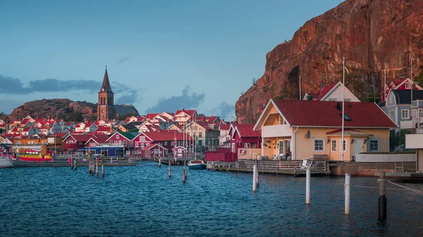 Fjaellbacka Skyline Harbour Red Houses Late Afternoon Blue Sky Sweden — Stockfoto