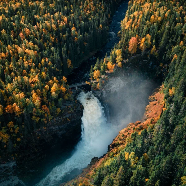 Haellingsfallet Waterfall Autumn Forest Stroemsund Jamtland Sweden — Stockfoto