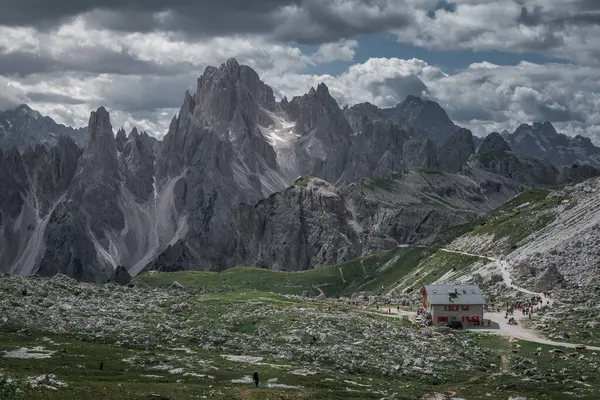 Berghütte Rifugio Lavaredo Tag Vor Den Dolomiten Auf Den Drei — Stockfoto