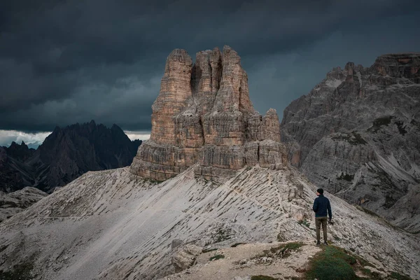 Man Taking Photos Camera View Sasso Sesto Mountains Peak Dolomite — Stock Photo, Image