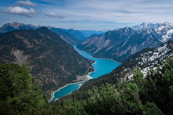 Озеро Планзее Бирюзового Цвета Горами Тироле Австрия Солнечную Погоду Голубого — стоковое фото