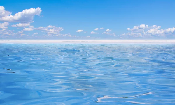 Agua y cielo —  Fotos de Stock