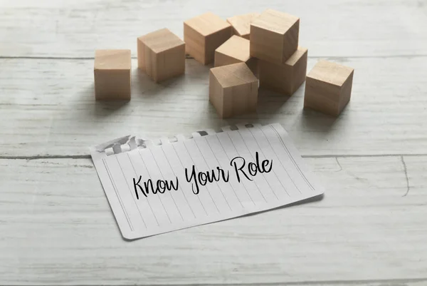 Selective Focus Wooden Cubes Paper Written Know Your Role White — Stok Foto