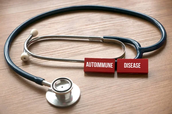 Selective Focus Stethoscope Red Wooden Block Written Autoimmune Disease — Zdjęcie stockowe