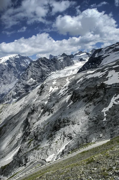 Stelvio Pass és az Ortler-gleccser, Olaszország — Stock Fotó