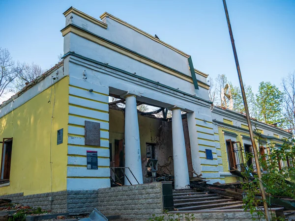 Kharkiv region, Skovorodinovka, Skovorodinivka, Ukraine - 05.09.2022：被空袭摧毁的建筑历史博物馆 — 图库照片