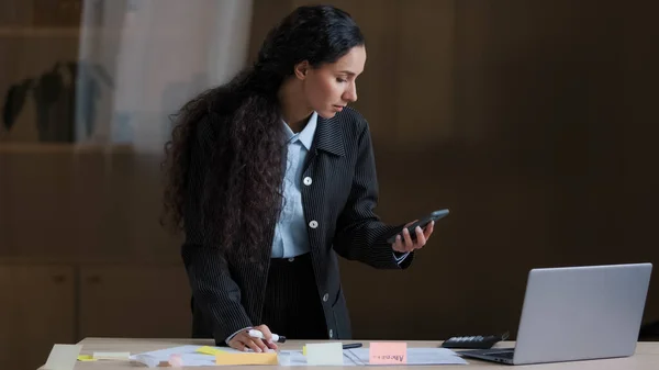 Focused Female Arabian Employee Designer Business Woman Standing Office Desk — Photo