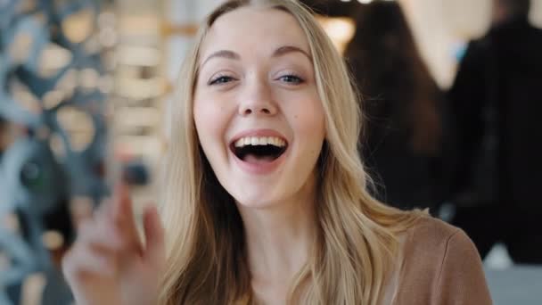 Portrait Indoors Caucasian Blonde Girl Friendly Woman Smiling Peeping Somebody — Stockvideo