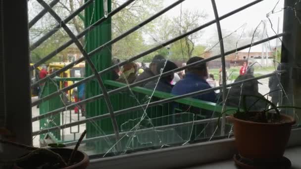 Kharkiv Kharkov Region Rogan Ukraine 2022 Broken Window Shards Glass — 图库视频影像