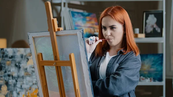 Portrait Pensive Red Haired Caucasian Woman Paints Room Thinking Idea — Stok fotoğraf