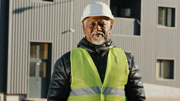 Close Elderly African American Man Construction Worker Standing Protective Helmet — стоковое фото