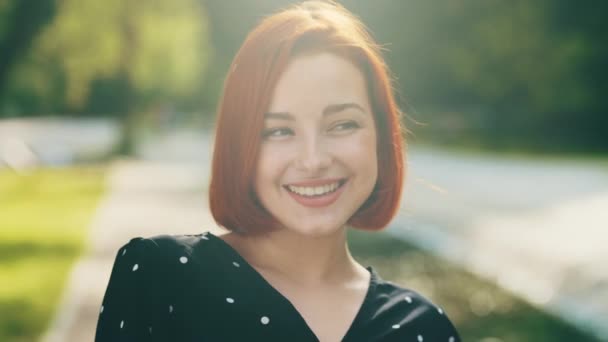 Smiling Attractive Redhead Woman Girlfriend Caucasian Millennial Female Model Student — Vídeo de Stock