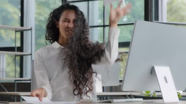 Happy Joyful Hispanic Woman Manager Sitting Workplace Office Dancing Having — Stock video