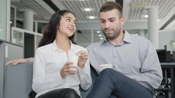 Young Diverse Colleagues Man Woman Communicate Drink Coffee Paper Cups — Αρχείο Βίντεο