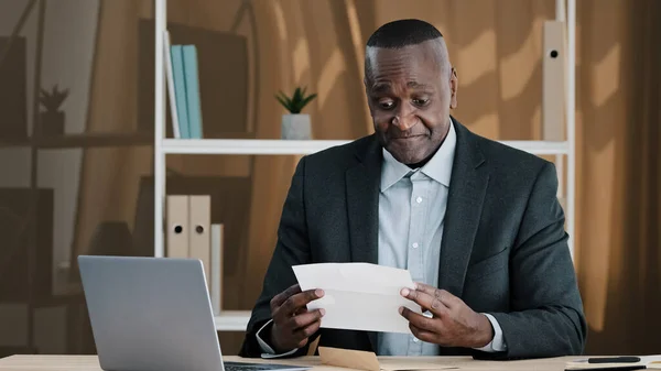 African Old Man Senior Mature Male Office Opening Paper Envelope — Stock fotografie