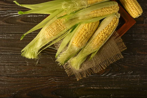 Corn Cobs Rough Fabric Napkins Wooden Table — Stock Photo, Image