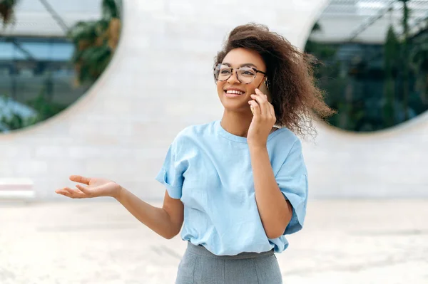 Happy Young African American Curly Haired Woman Wearing Blue Business — Stok Foto