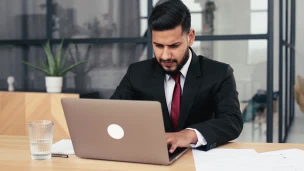 Positive Handsome Confident Arabian Indian Successful Businessman Lawyer Assistant Formal — Stock videók